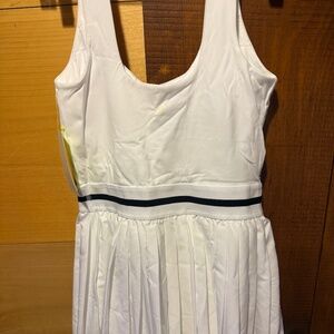 All In Motion Women Pleated Tennis Dress s White Golf Pickleball Preppy Skort
